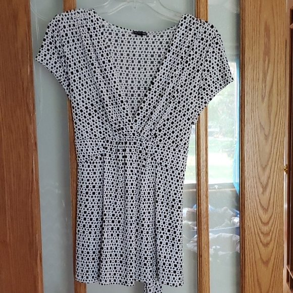 Shirt - Picture 1 of 1